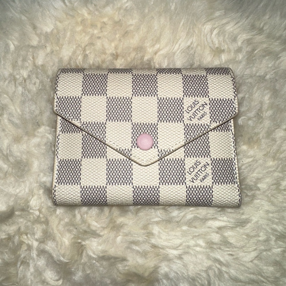 Louis Vuitton Victorine Wallet